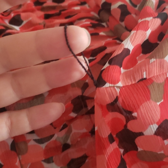 Sheer multi color blouse - Picture 4 of 6